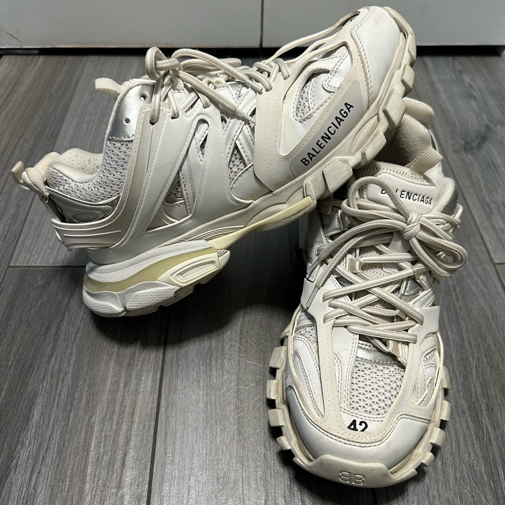 Balenciaga sneakers 👟 unisex